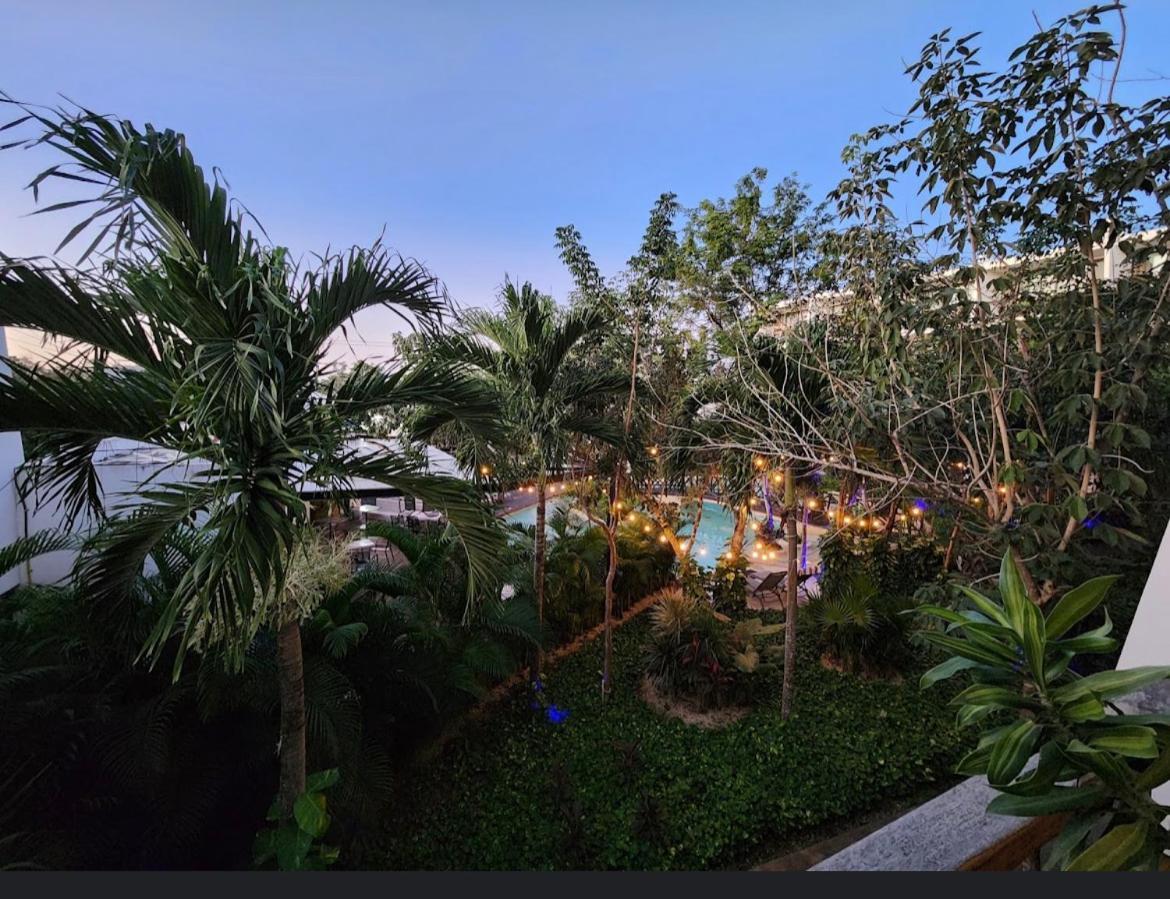 Condo Jungle Apartment & Private Patio Tulum Exterior photo